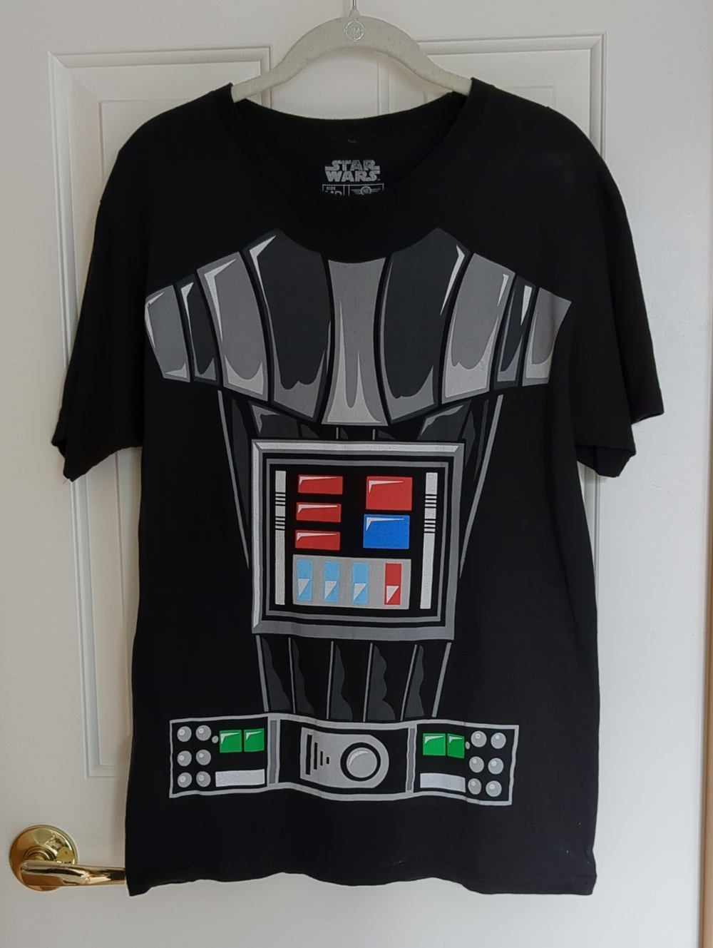 NWOT Star Wars Darth Vader Graphic Tee